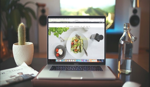 Googleビジネスプロフィール(旧Googleマイビジネス)「ウェブサイト」の利用方法、メリットを解説のアイキャッチ画像
