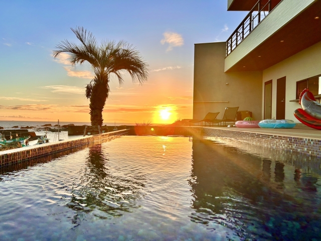 プール付きヴィラ