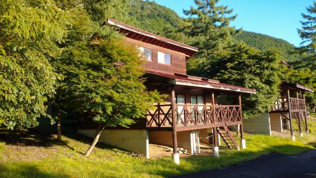 大きなコテージ