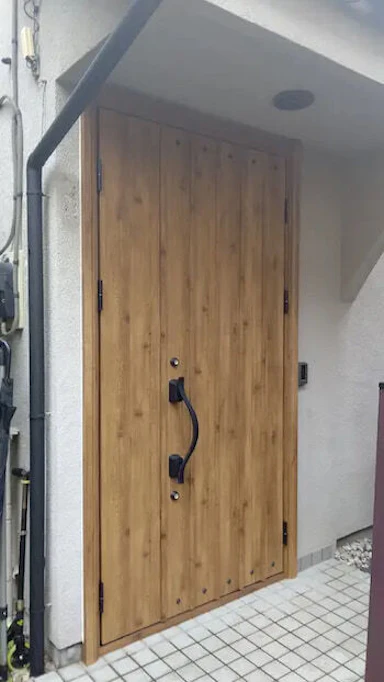 [20〜50万円]新築のような出来栄えの玄関