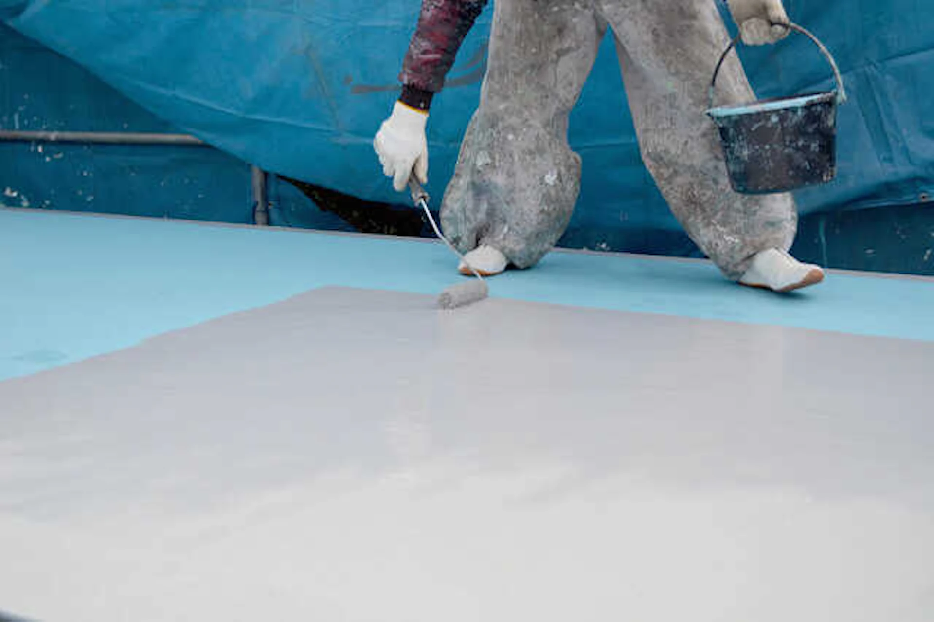 サムネイル：ベランダ防水リフォームの種類と費用！FRP・ウレタン・シートの特徴と塗装時期を解説