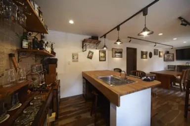 アイリッシュバーを再現したおしゃれなゲストルーム