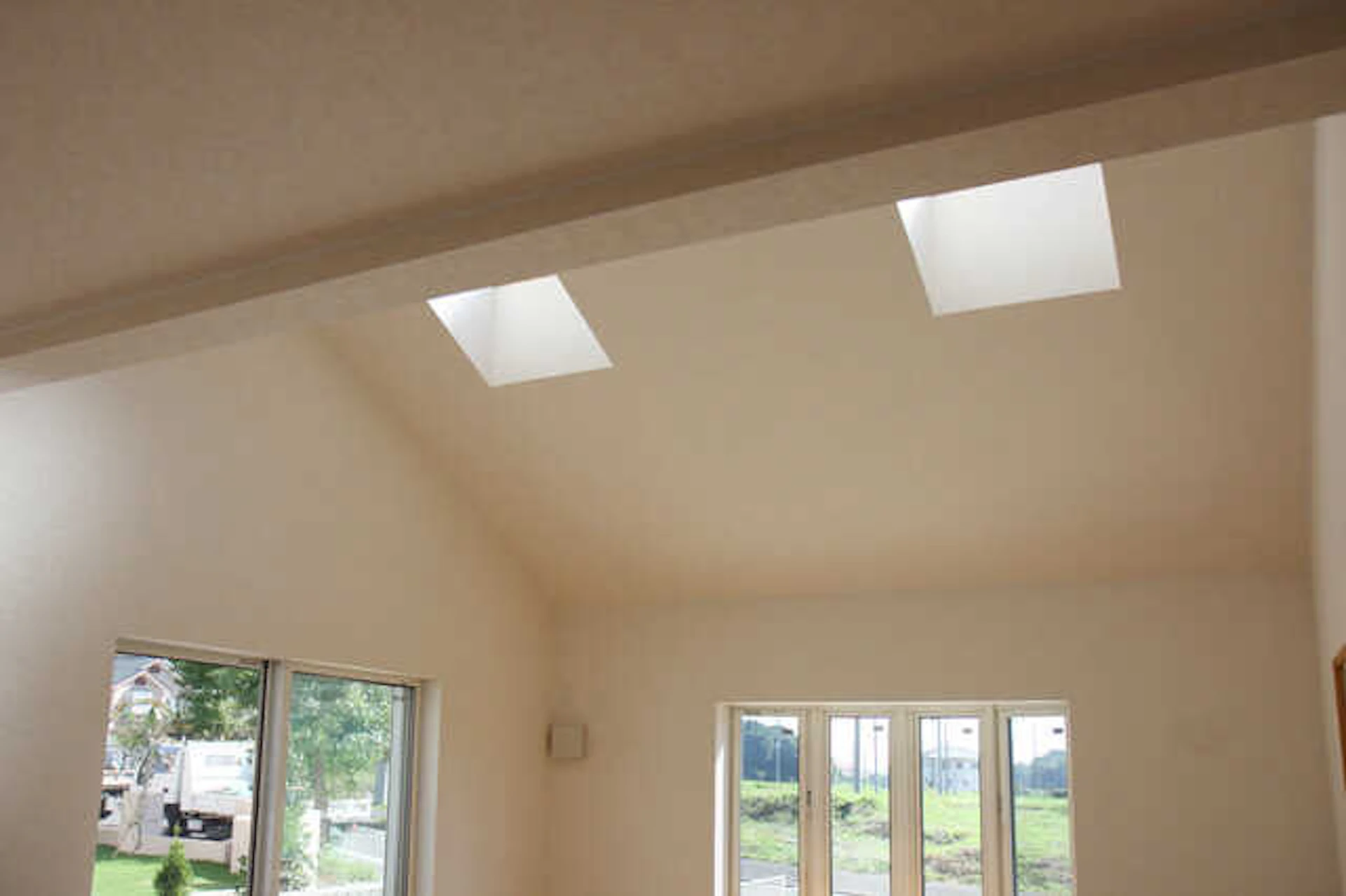 日当たりの悪い部屋・家を明るくする9つの工夫