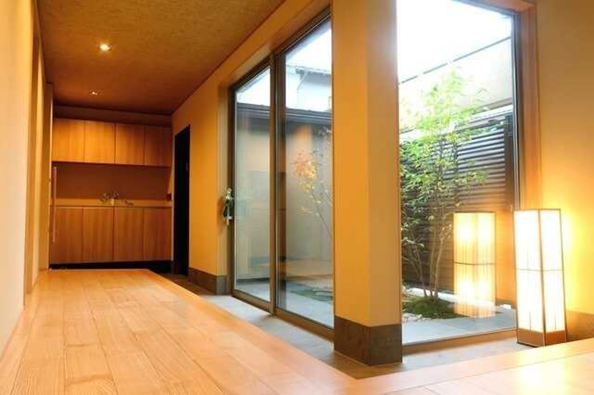 照明にもこだわりを