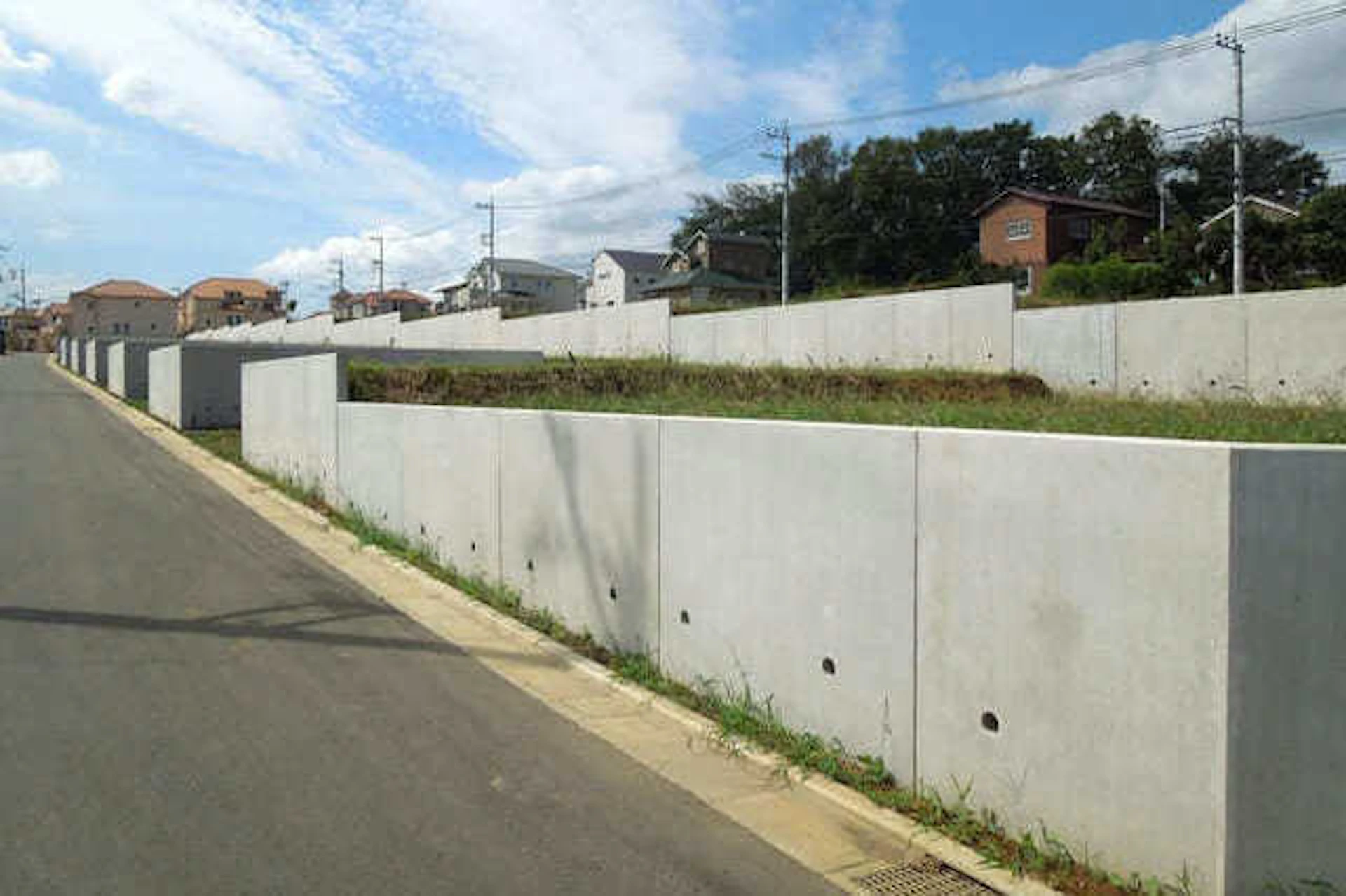 擁壁の工事費用は、どのような場合に高くなる？