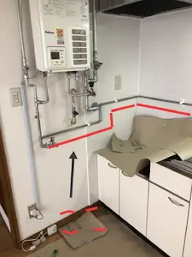 事例2： 水漏れによる配管の交換