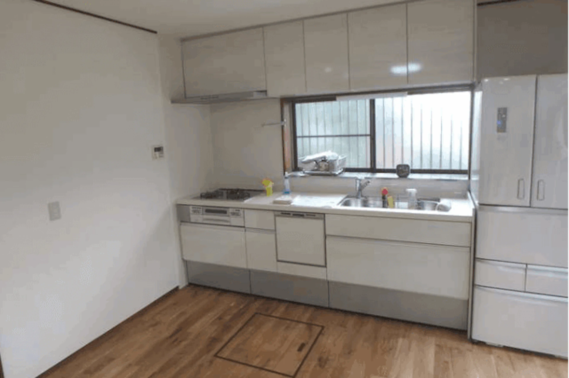 事例4 LIXIL(リクシル)のI型キッチンに交換