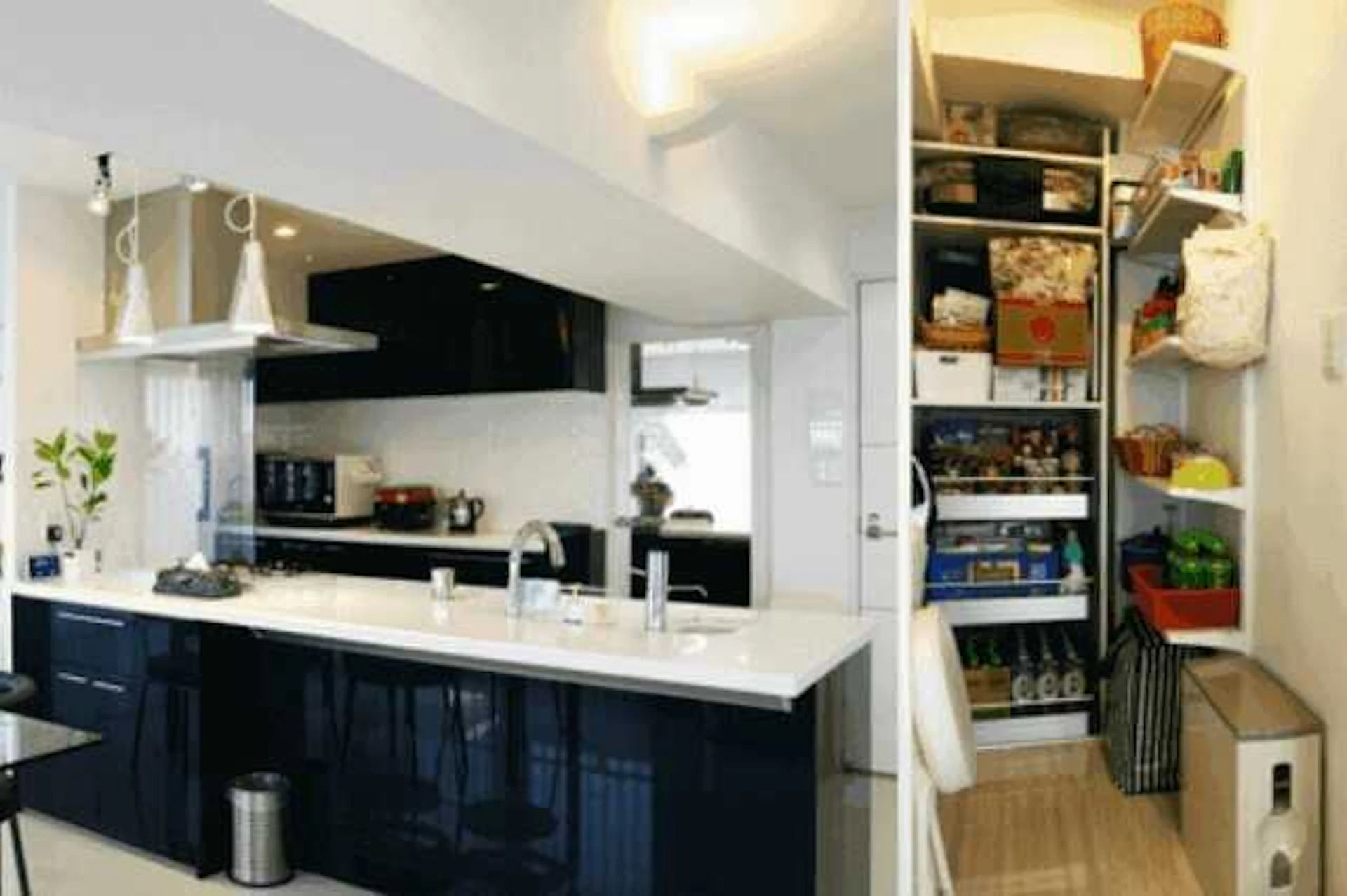 事例3 キッチンの移動と一緒にパントリーを造作