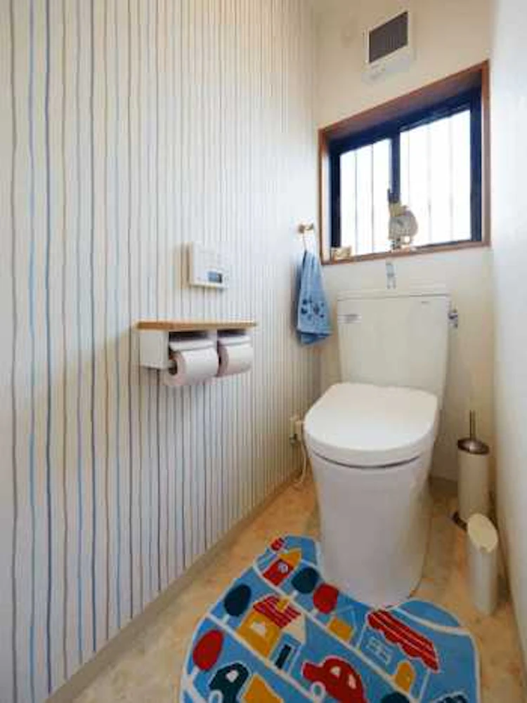 トイレの壁紙クロスの選び方!張り替え費用・おしゃれな事例まとめ
