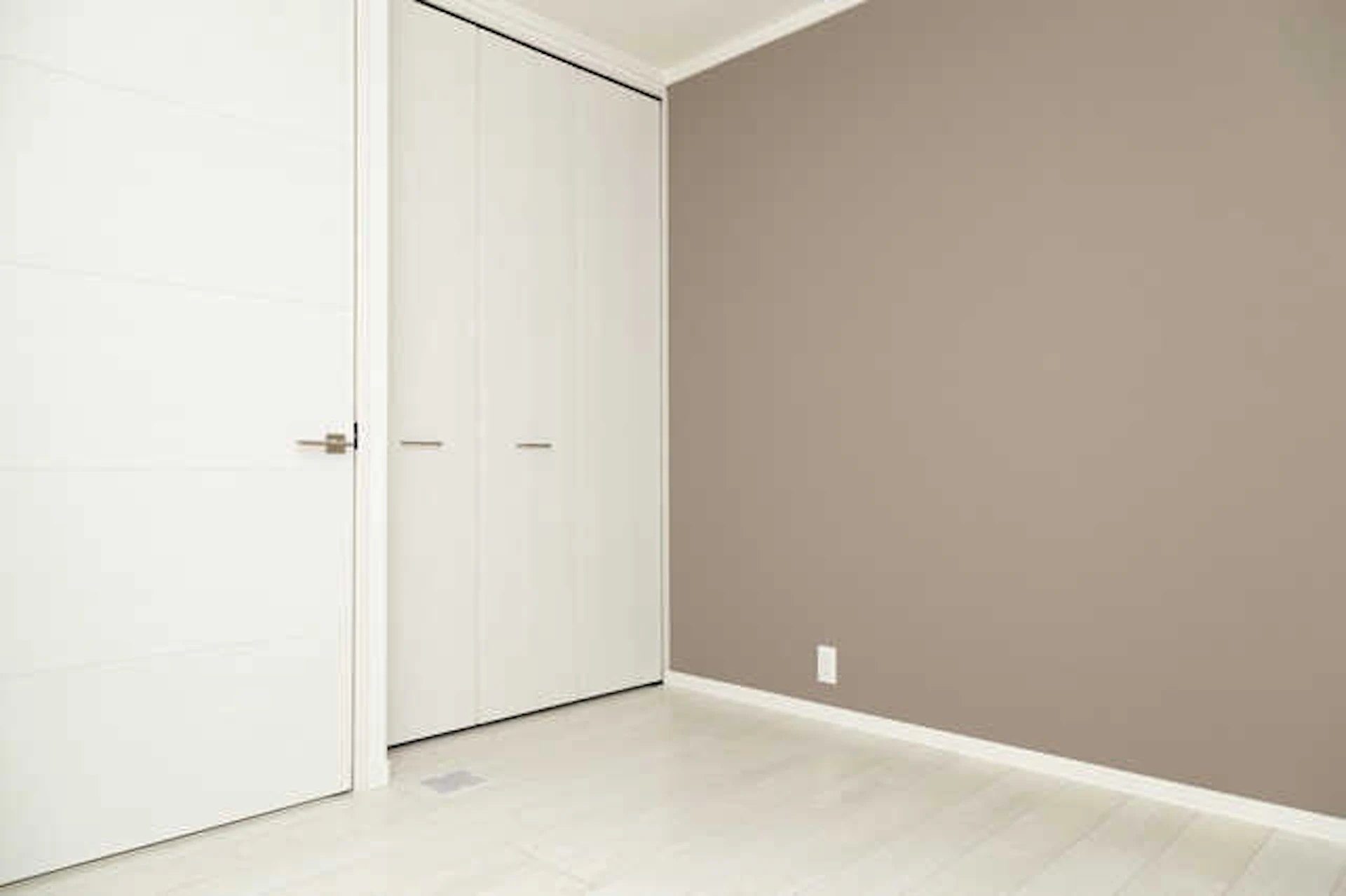 内装にこだわりすぎないようにする