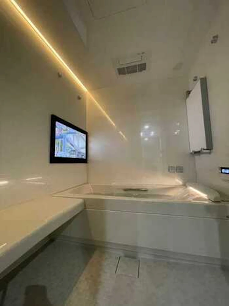 事例10 デザインと機能にこだわり高級ホテルのようなユニットバスに