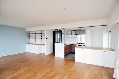 【約970万円】温かみのある空間にリノベーション