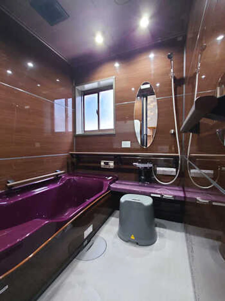 事例8 大人モダンのおしゃれなバスルーム