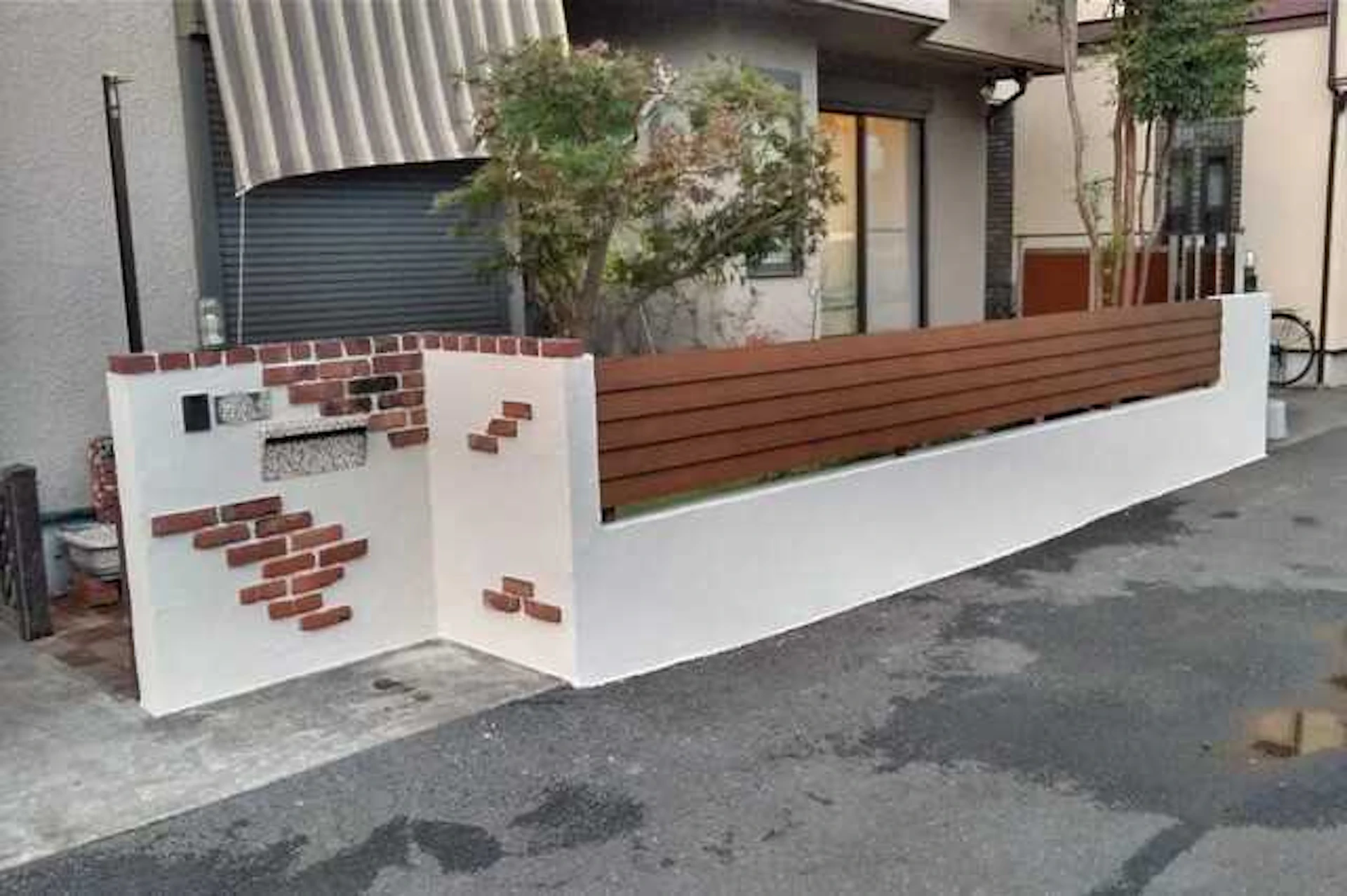 事例8 洋風かつ自然味のあるお庭へリフォーム