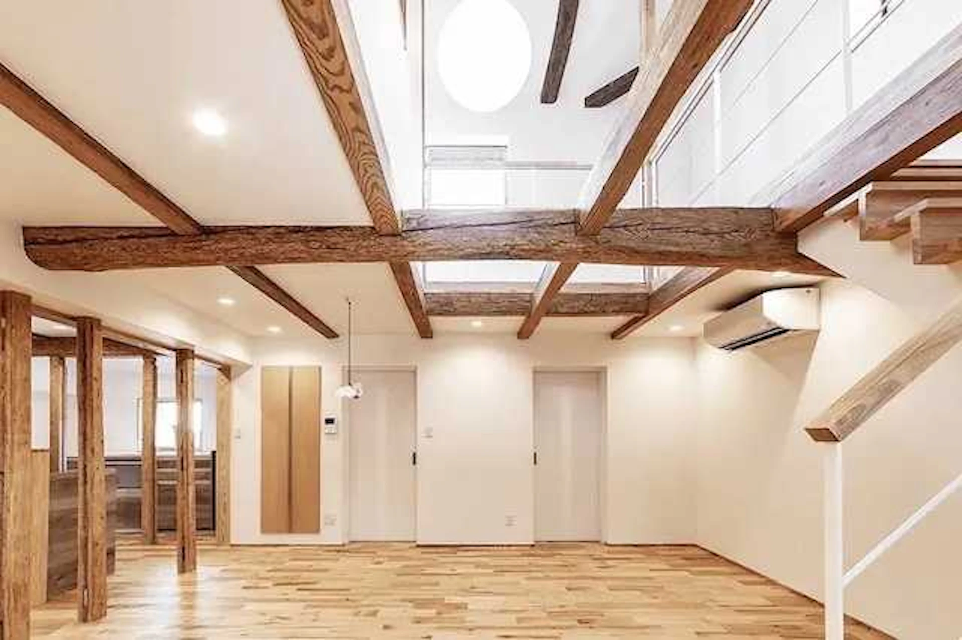 サムネイル：耐震リノベーションの費用相場・業者の探し方・施工事例！中古住宅をこれから買う場合の注意点は？