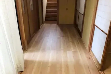 [25万円]剛床工法で強度のある廊下に