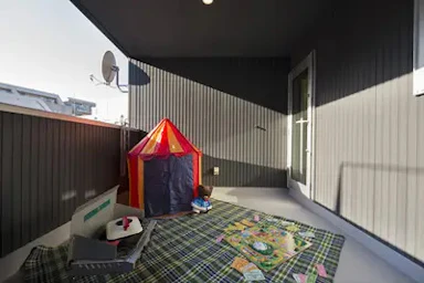 【使わない和室をインナーバルコニーに変更】