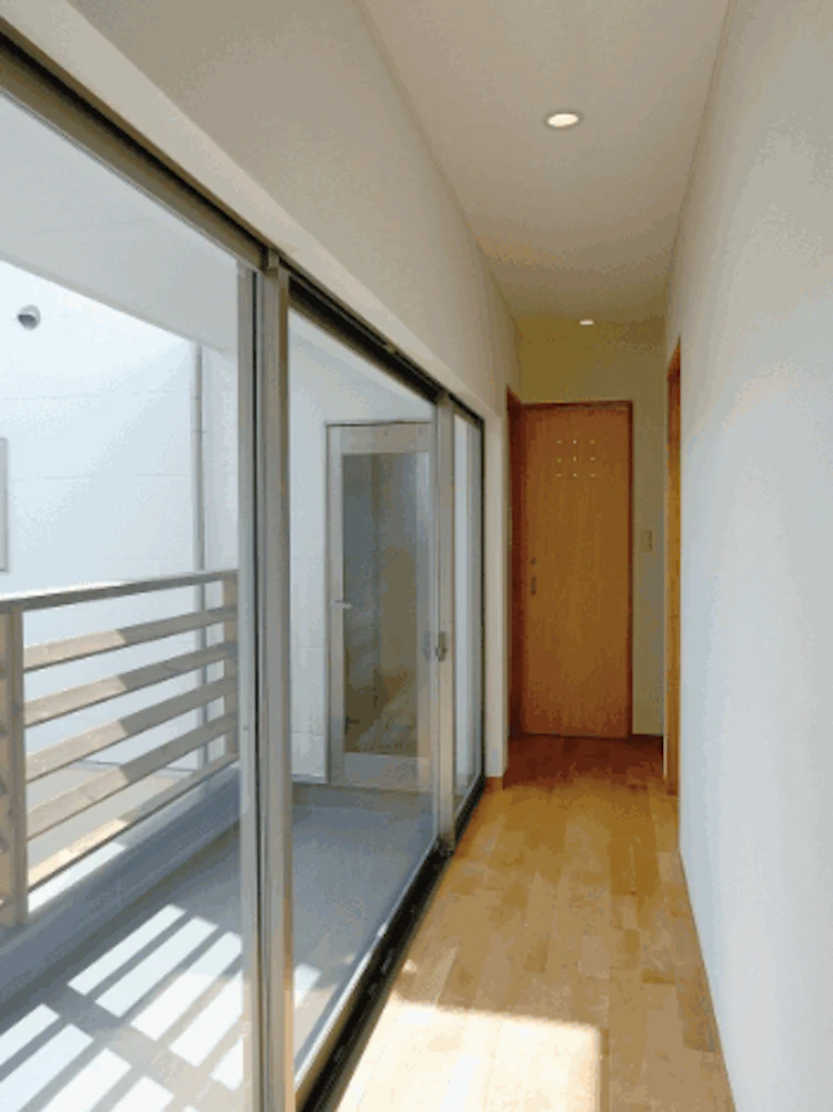 事例3 廊下の床を張り替えリフォーム