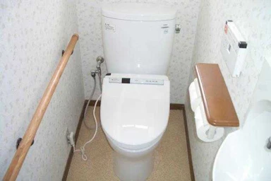 [43万円] 和式を洋式へ変更し、手すりも設置