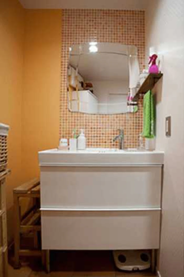 洗面所・脱衣所にピッタリの壁紙の選び方！張り替え費用・おしゃれなコーディネート実例