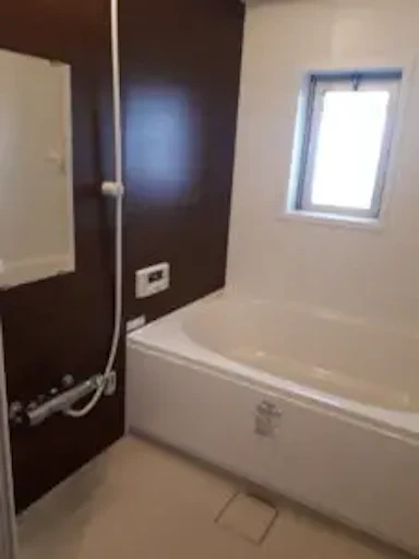 在来浴室からお手入れしやすいユニットバスへ