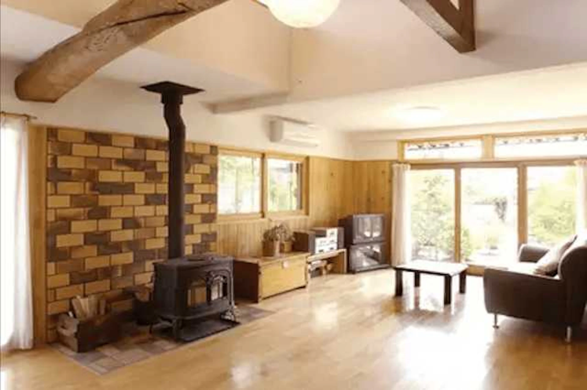 【薪ストーブ】の価格・設置工事費用