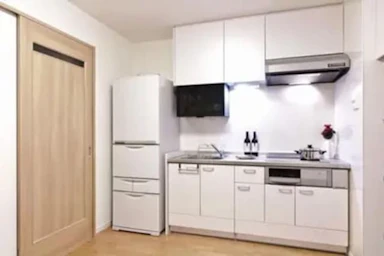 それぞれのライフスタイルに合う、モダンな二世帯住宅に変身