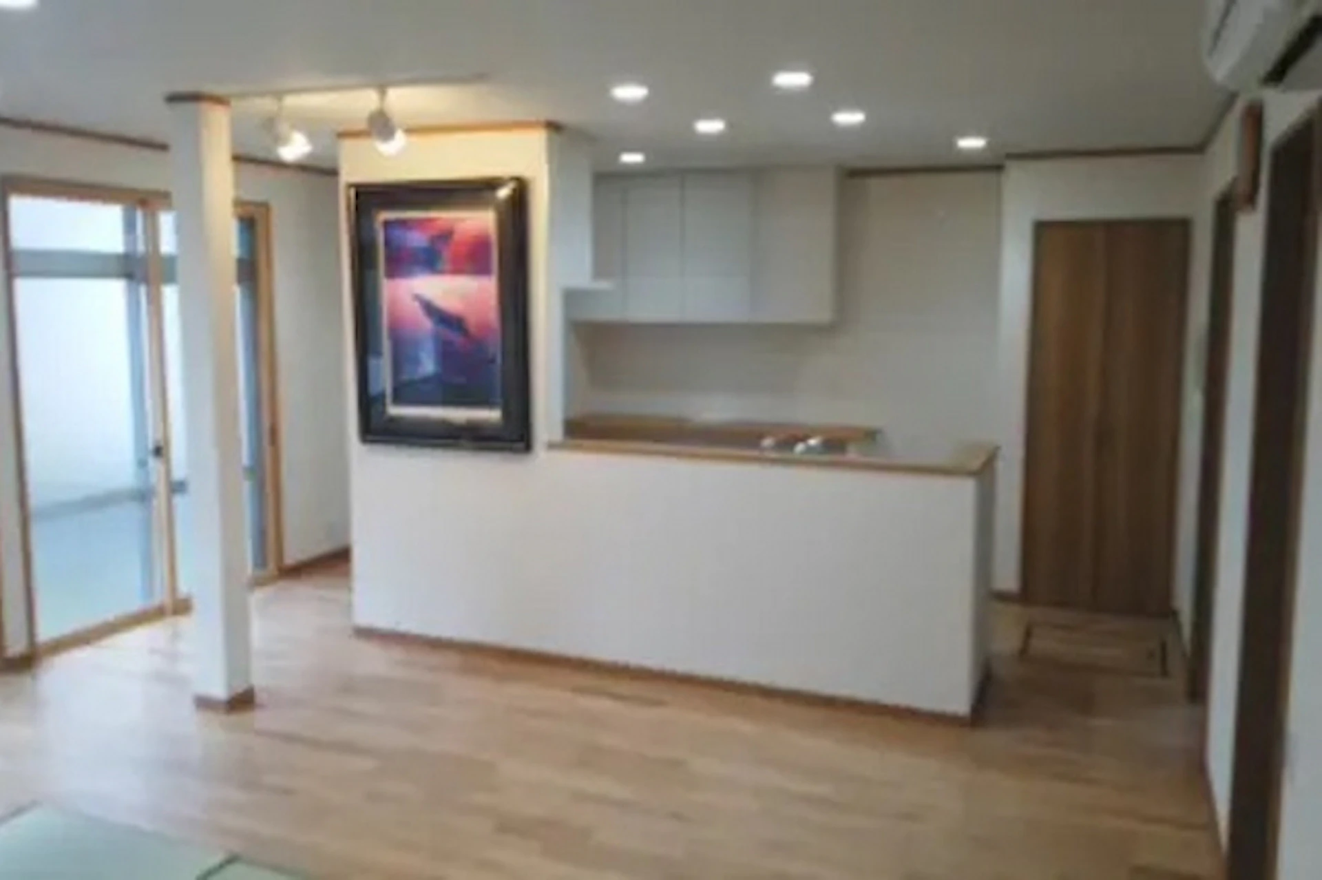 【事例④】和テイストのリビングや庭が見えるキッチン