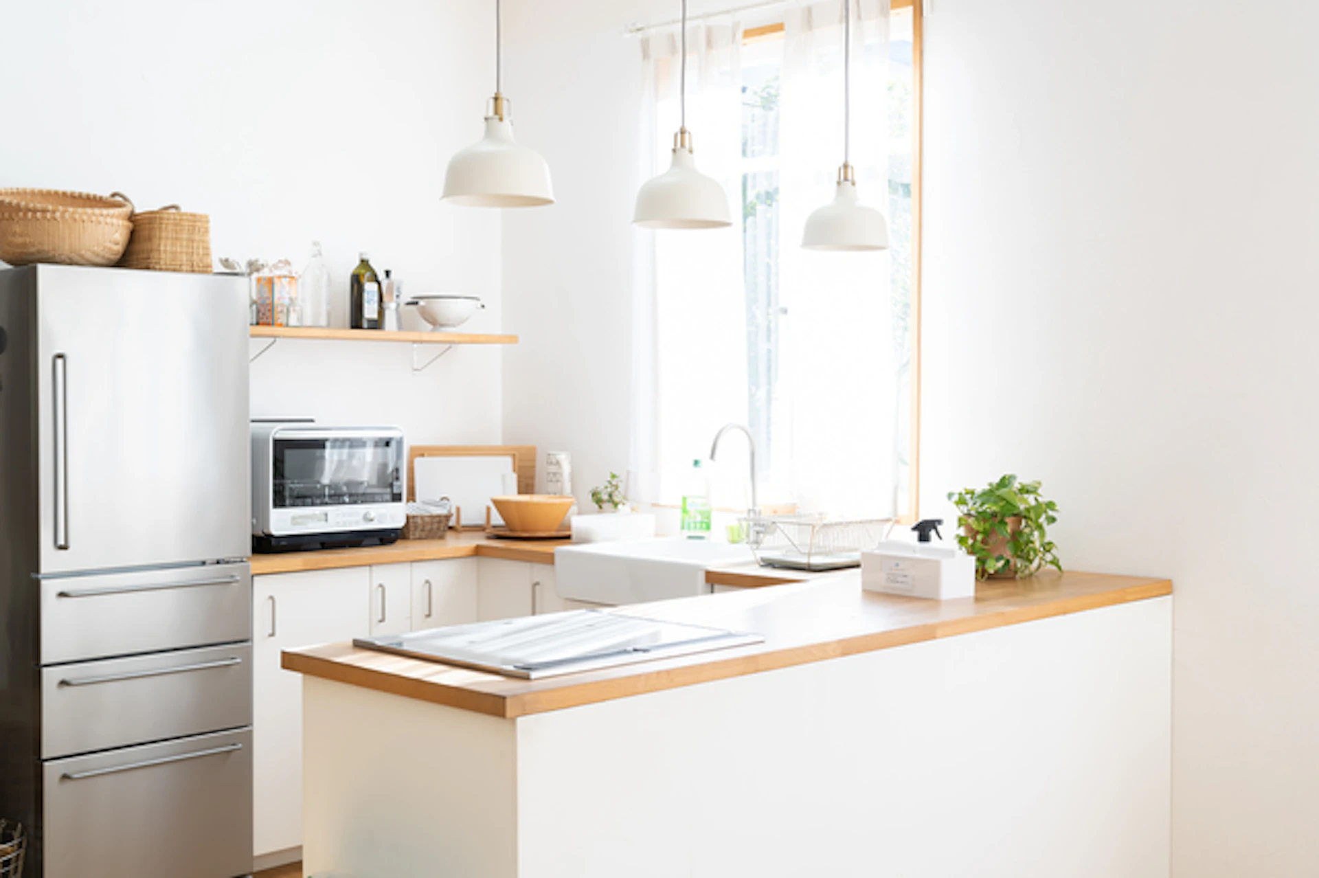 サムネイル：自宅にキッチンを増設する際の費用は？ポイントや注意点について解説