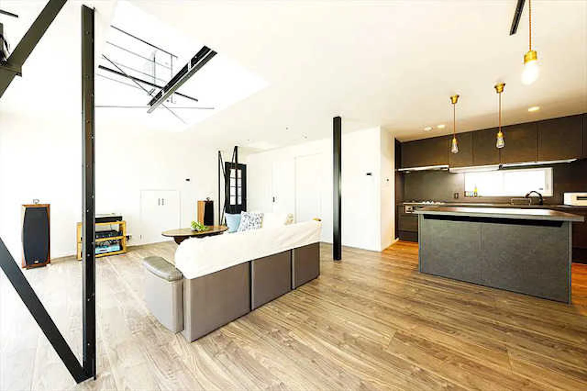 ホテルライクなリビングにリノベーションするコツ