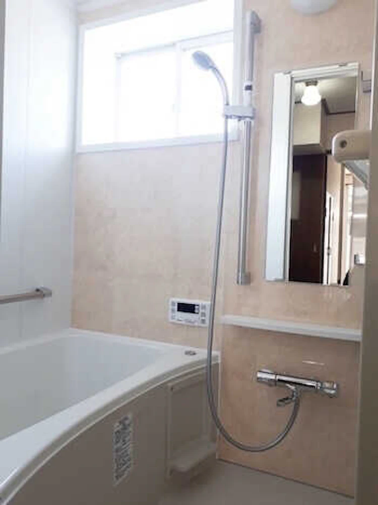 【事例5】タイル張りだった浴室を『リノビオFit』でリフォーム