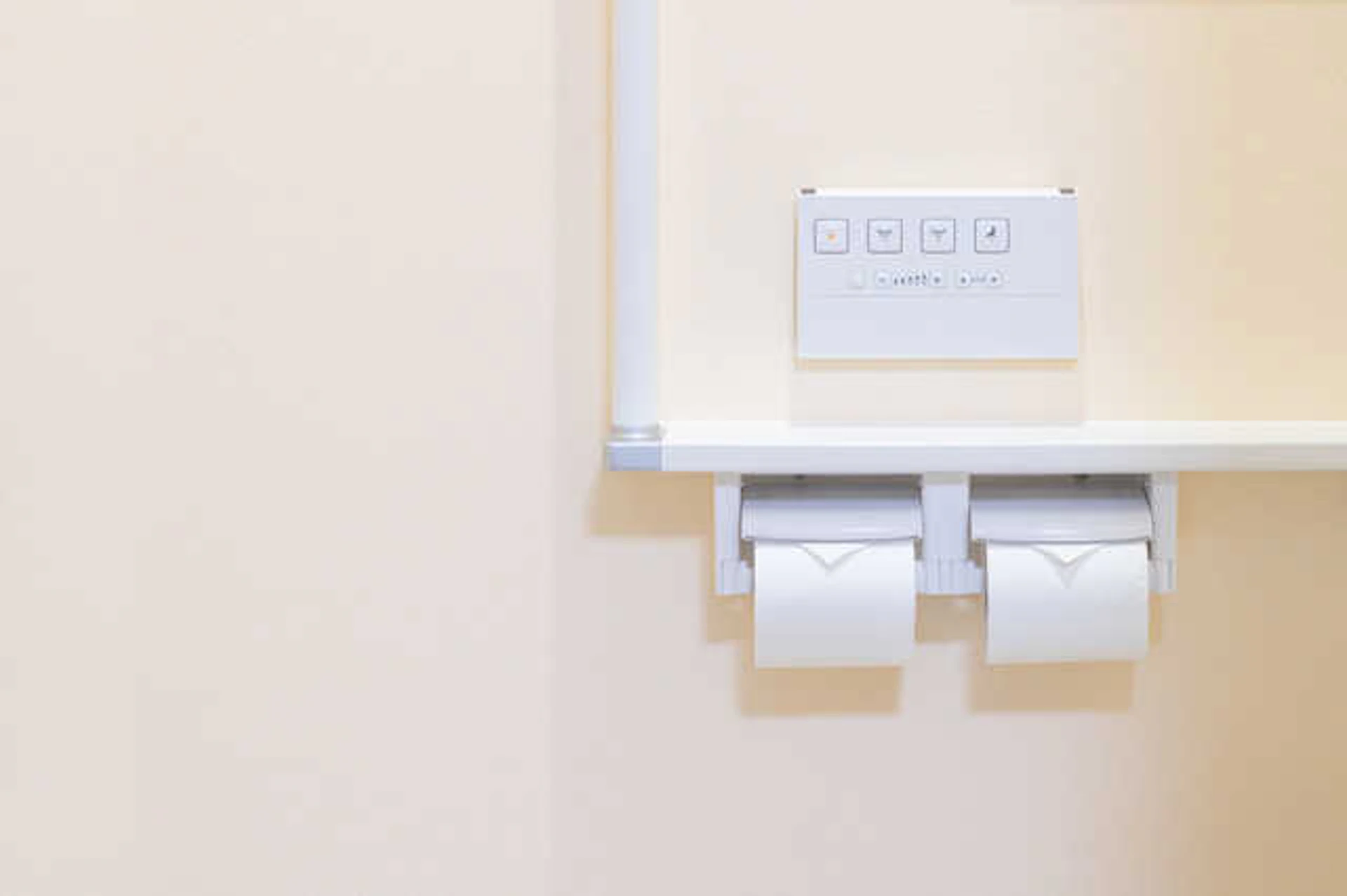和式トイレを洋式にリフォームする工事の方法