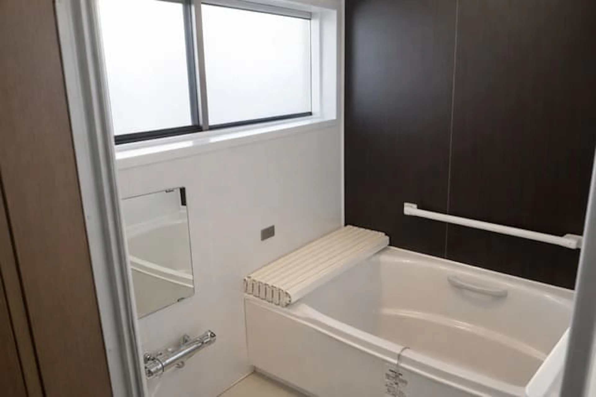 狭小ユニットバスのリフォーム事例