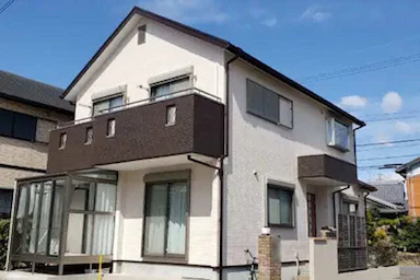 約140万円】自然なタイル調の外壁と屋根塗装