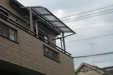 [11万円]急な雨でも大丈夫なテラス屋根設置