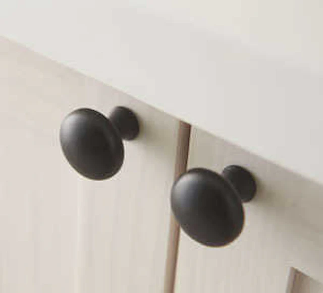 取っ手部分もさり気なくオシャレに