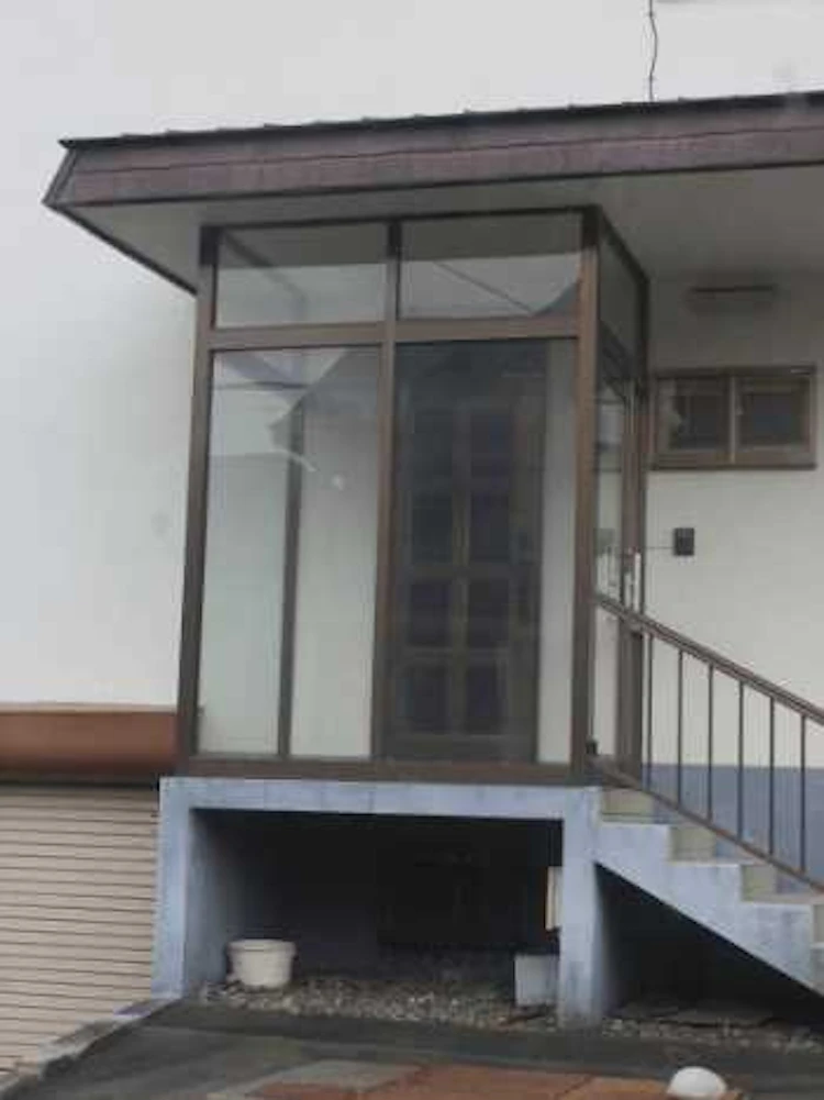 風除室のリフォームで玄関の風除け対策！設置価格・おしゃれなメーカー品は？