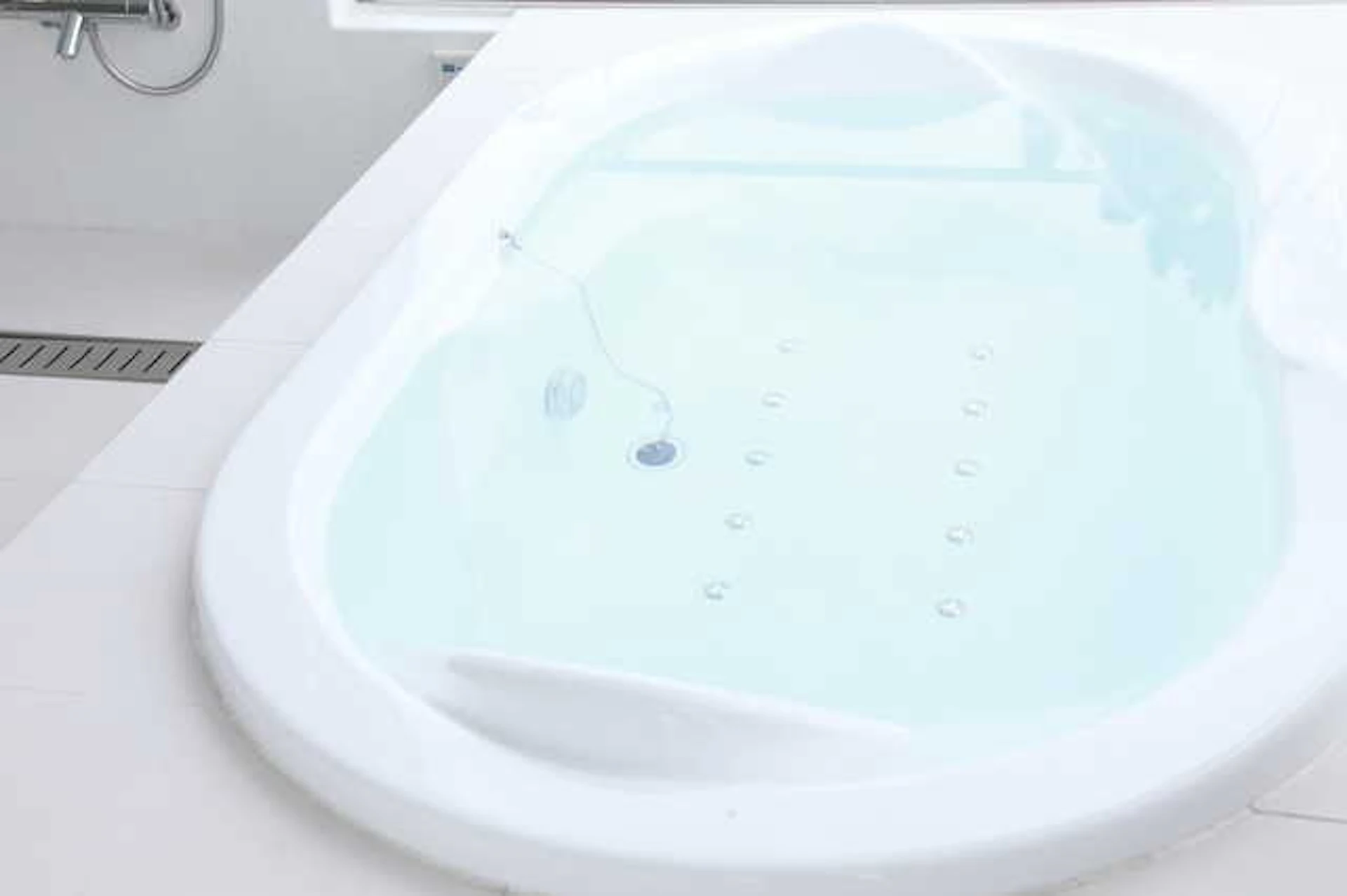 サムネイル：ジェットバス(ジャグジー)の後付け方法を紹介！種類や費用・選ぶコツを事例とともに解説