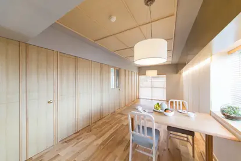 自然素材で明るい雰囲気に