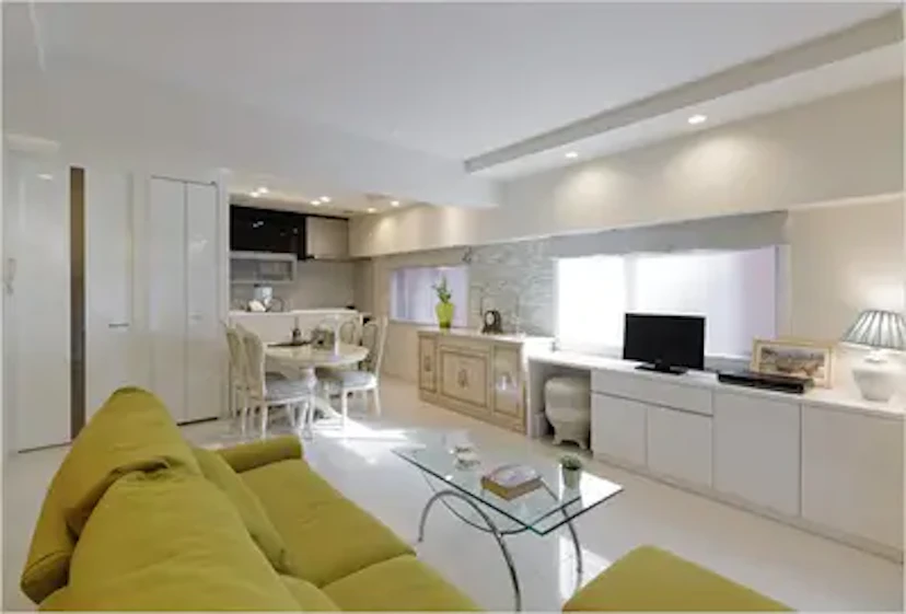 事例2:ラグジュアリーな空間へフルリノベーション