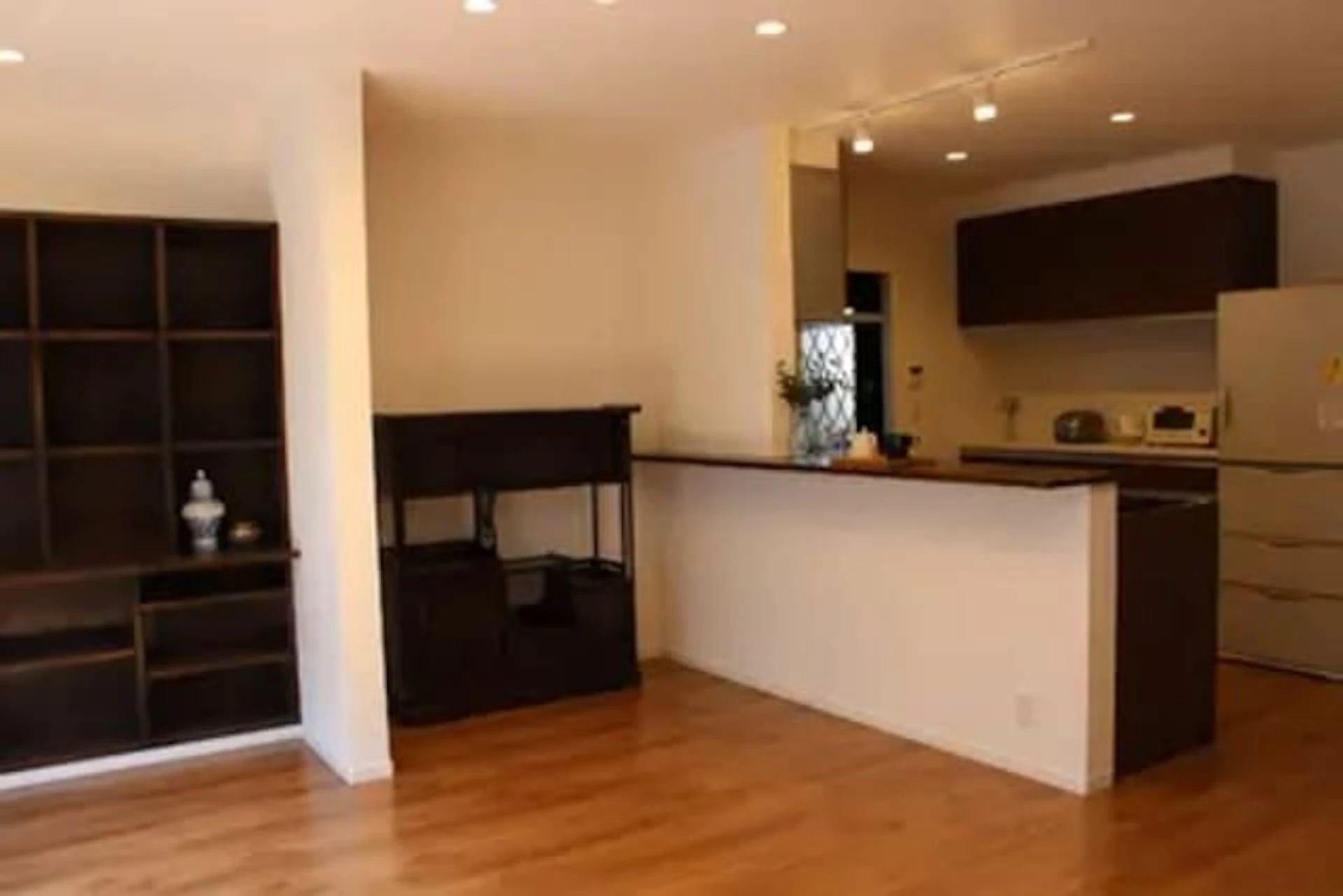 事例1:洗練された和モダンな空間に変身