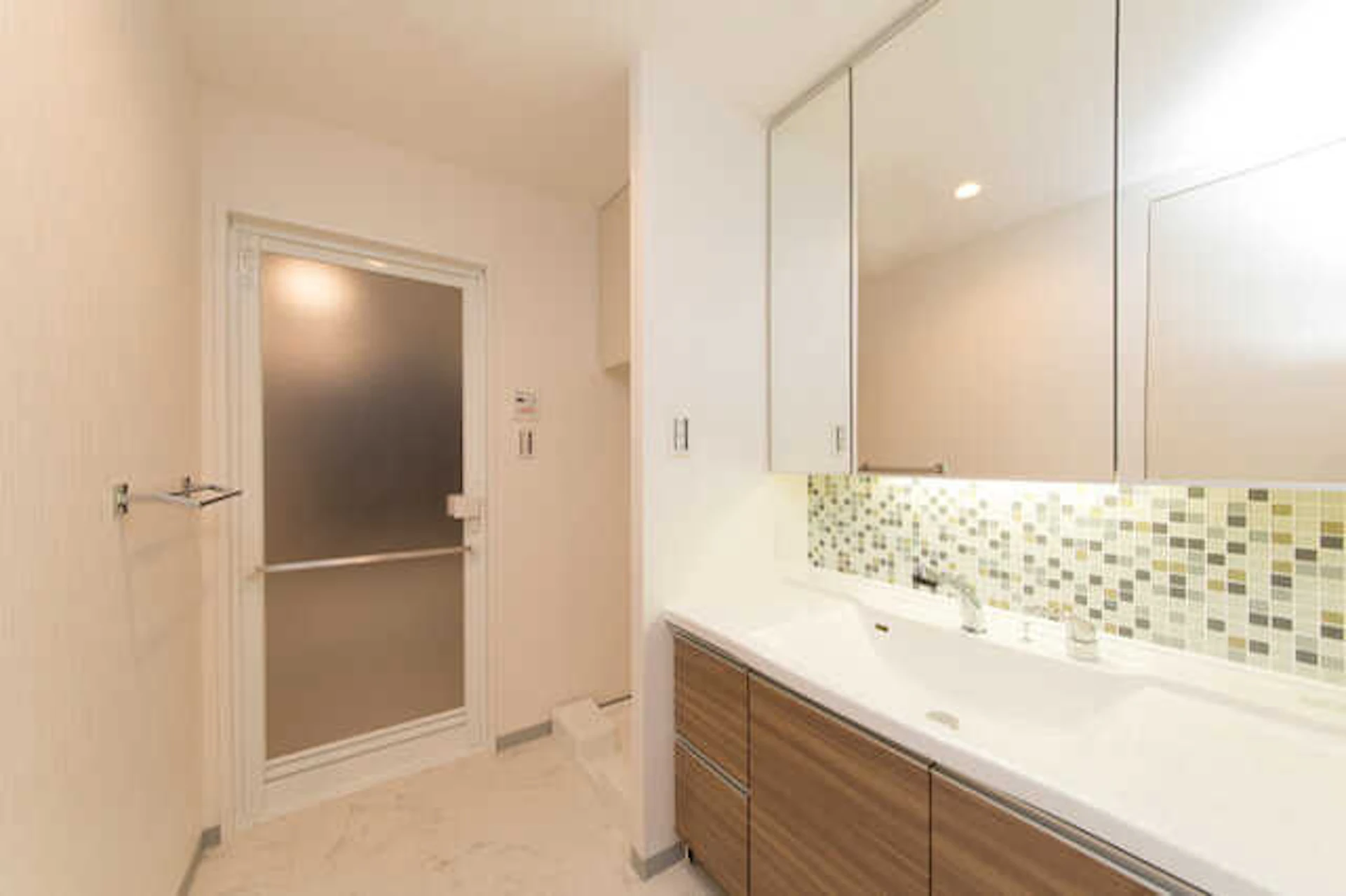 トイレ&サニタリーに向く床材