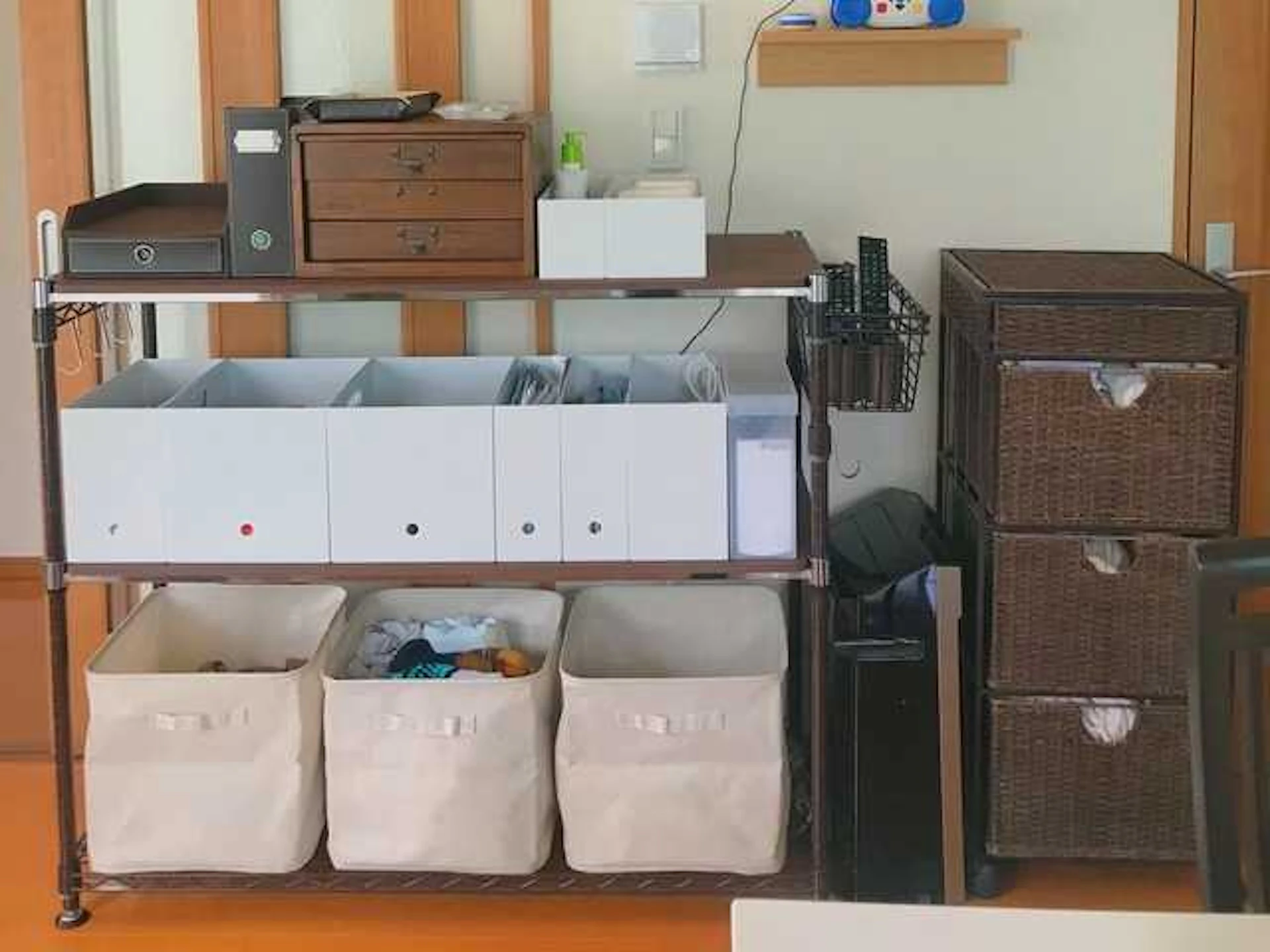 リビング収納NG例②：棚を持っているけど使えていない