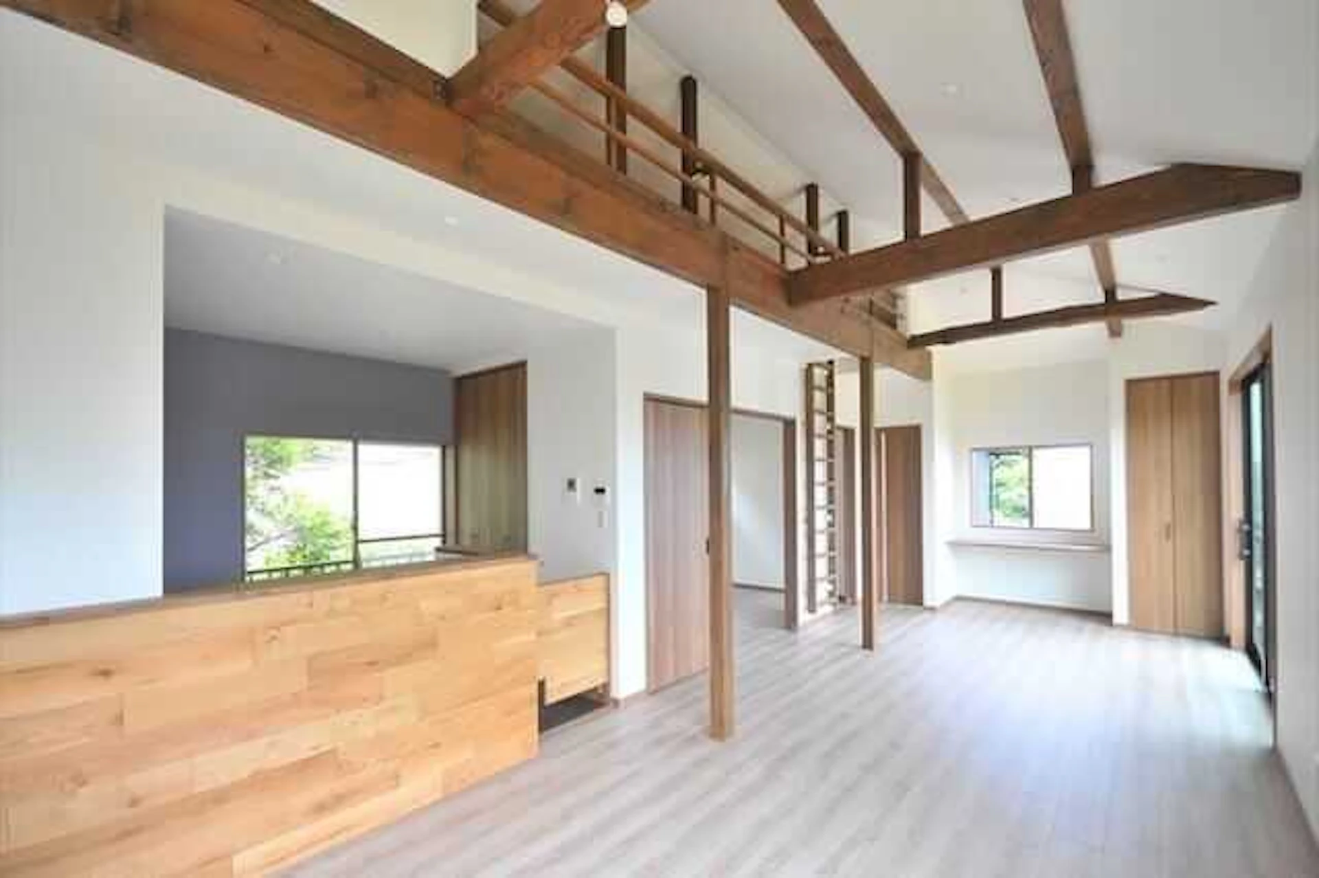 事例 中古住宅のスケルトンリフォーム