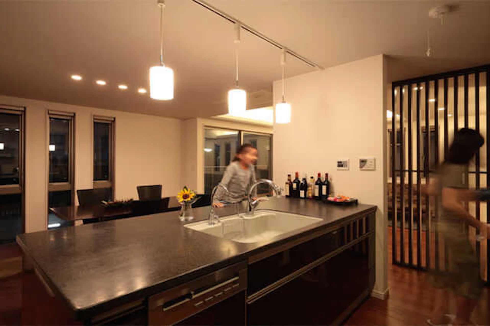 アイランドキッチン＆カウンター" のおしゃれなレイアウト♪