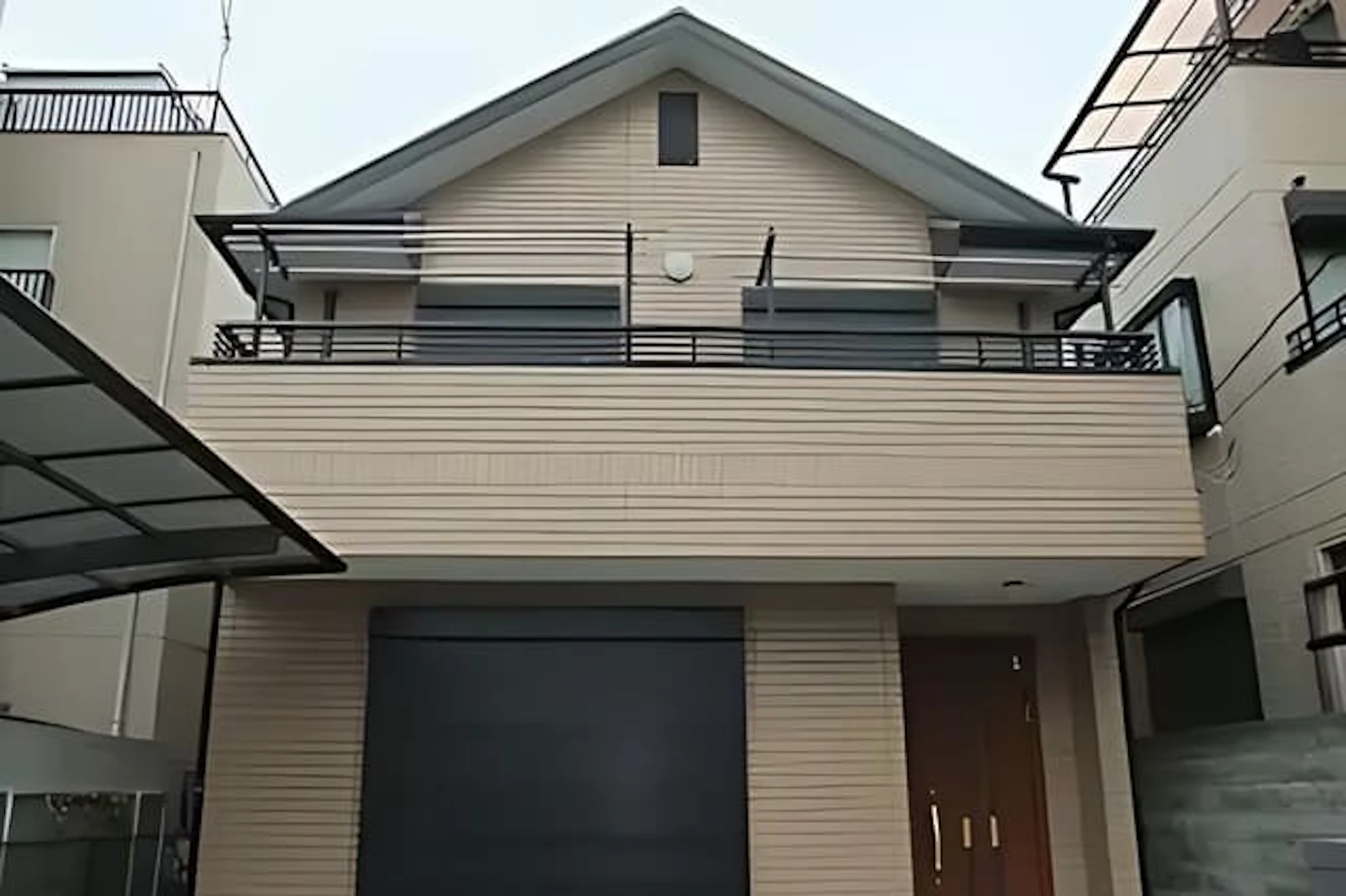 耐候性が高く色あせしにくい塗料で美しく仕上げた事例