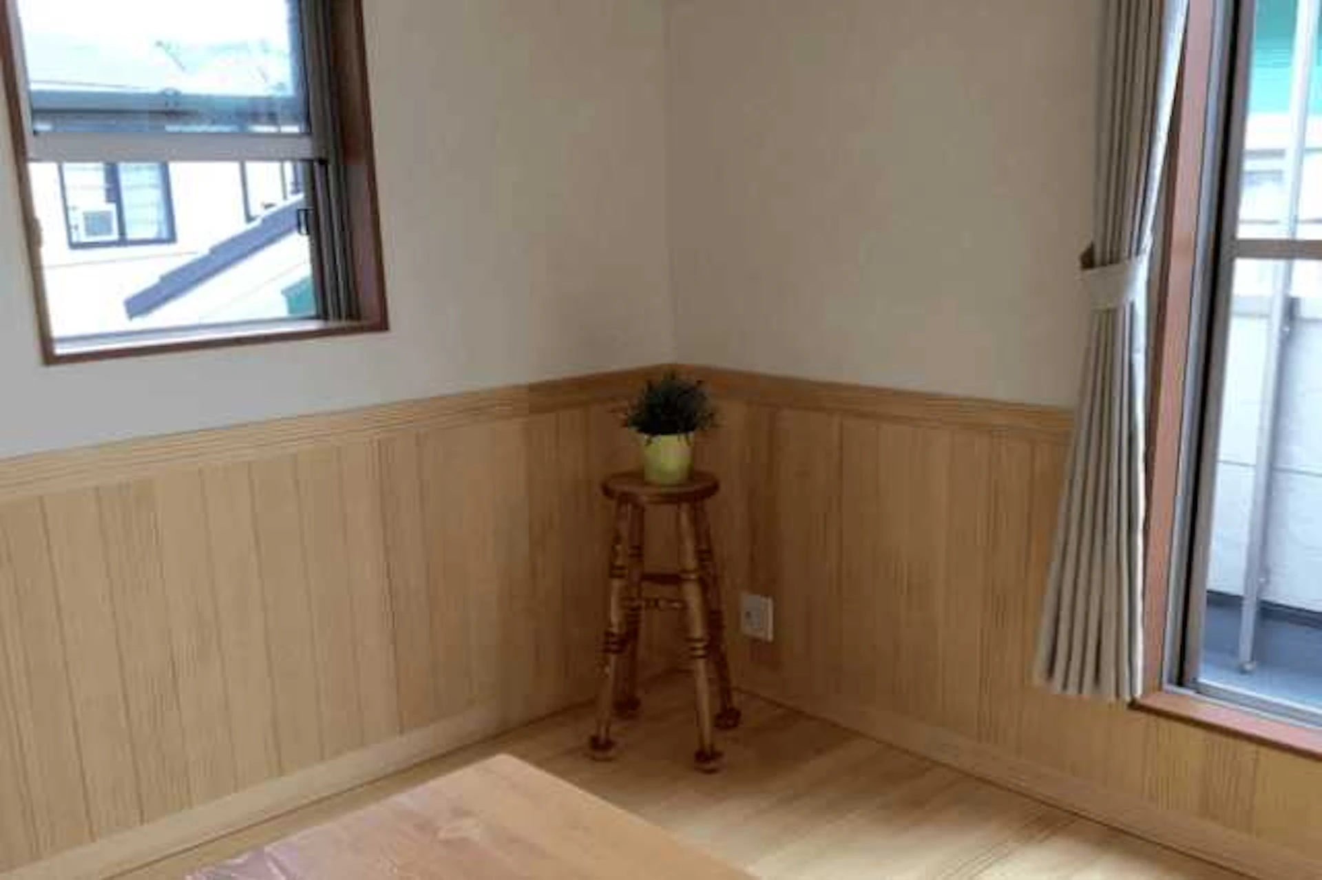 腰壁リフォームの費用相場