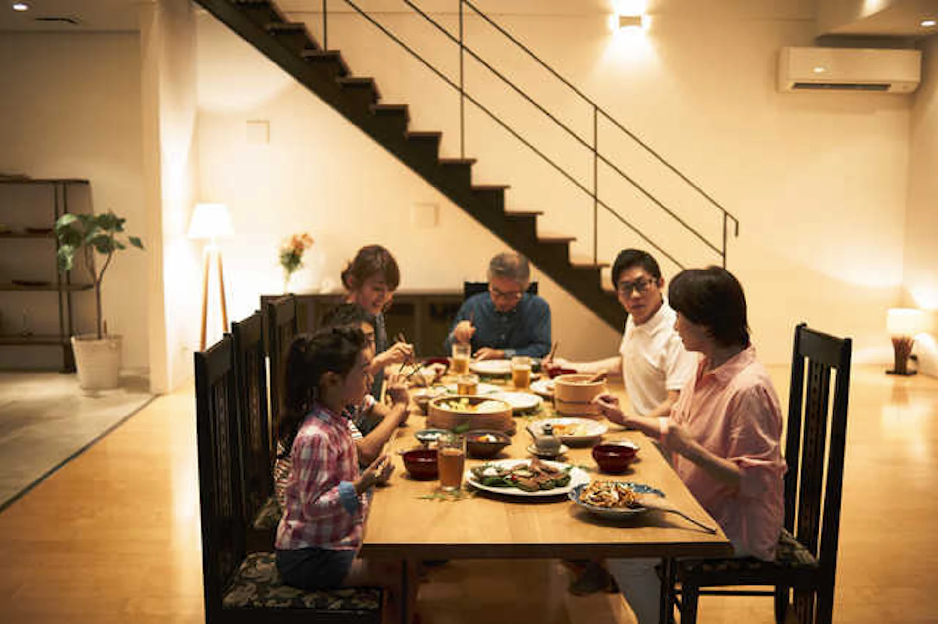 一般的な長方形のテーブル