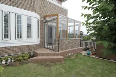 心地よい風の通る「外のリビング」