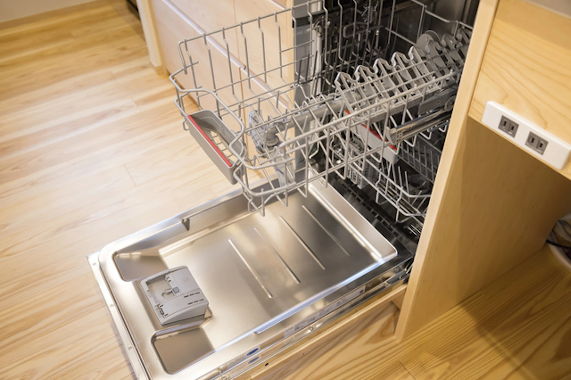 サムネイル：おすすめのビルトイン食洗機を徹底比較｜選び方や導入事例もご紹介